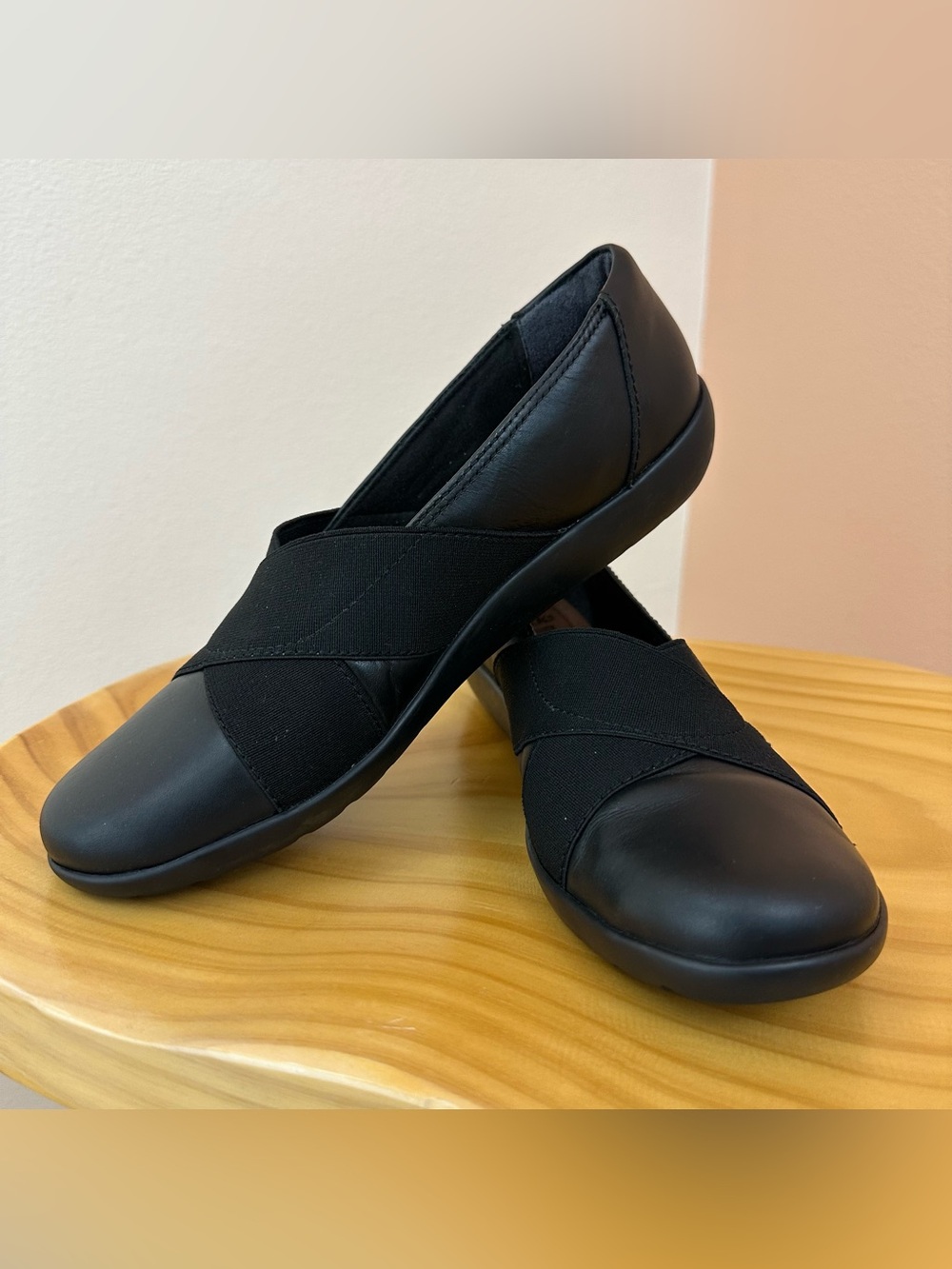 Clarks Women's Medora Jem Slip-On Loafers Womens 8.5 Comfort Shoes